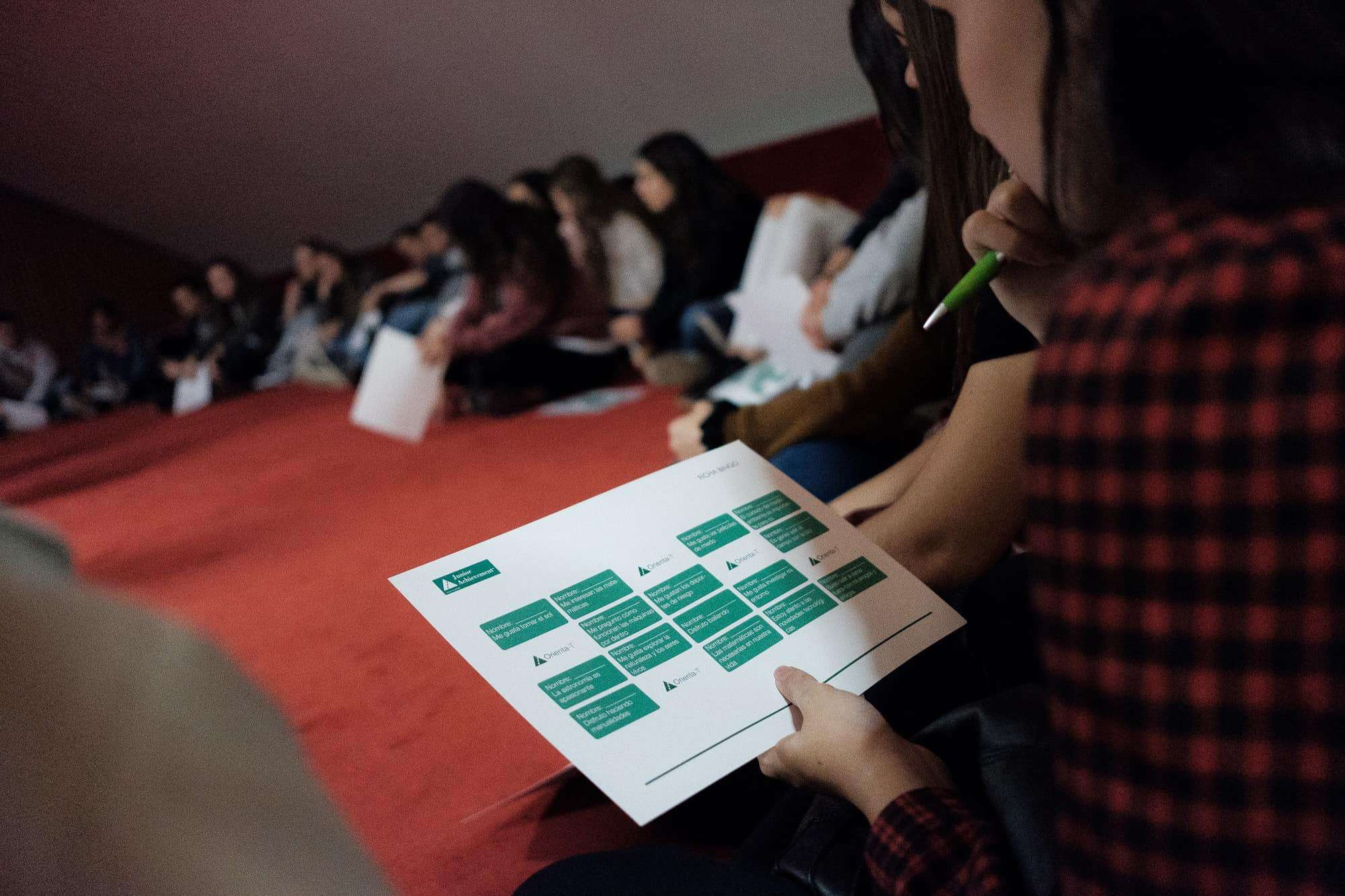 Los voluntarios de Zurich apuestan por la orientación laboral de los más jóvenes