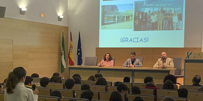 El centro en oncología GENYO recibe a los estudiantes ganadores de la 3ª edición del concurso  “Conoce a un cientific@”