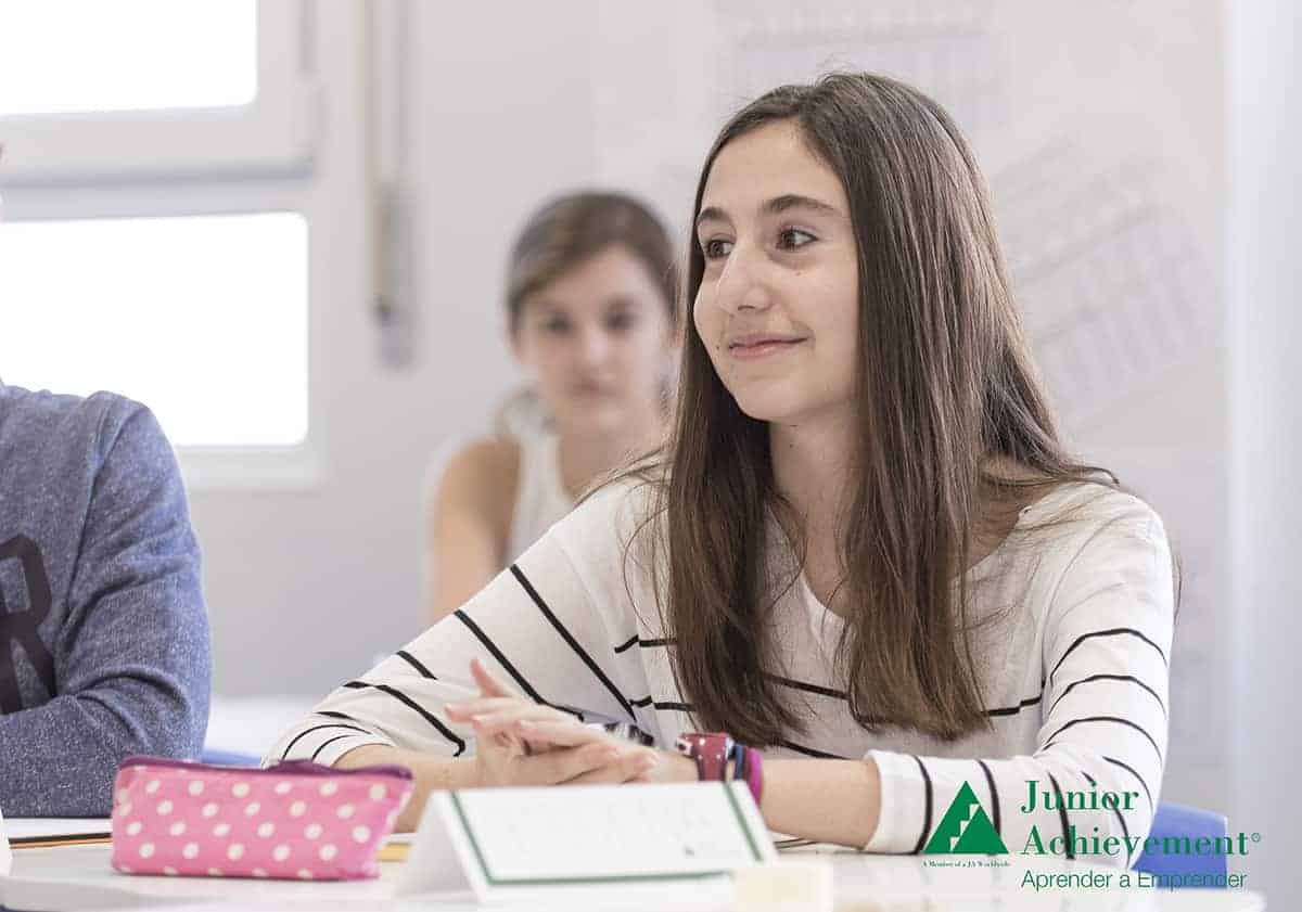 ¿QUÉ EDUCACIÓN FINANCIERA NECESITAN LOS JÓVENES?