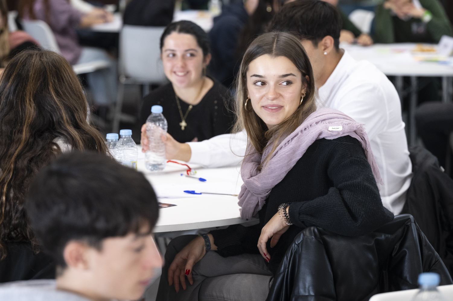 Cemex y Junior Achievement retan a los jóvenes a desarrollar ideas para construir ciudades sostenibles