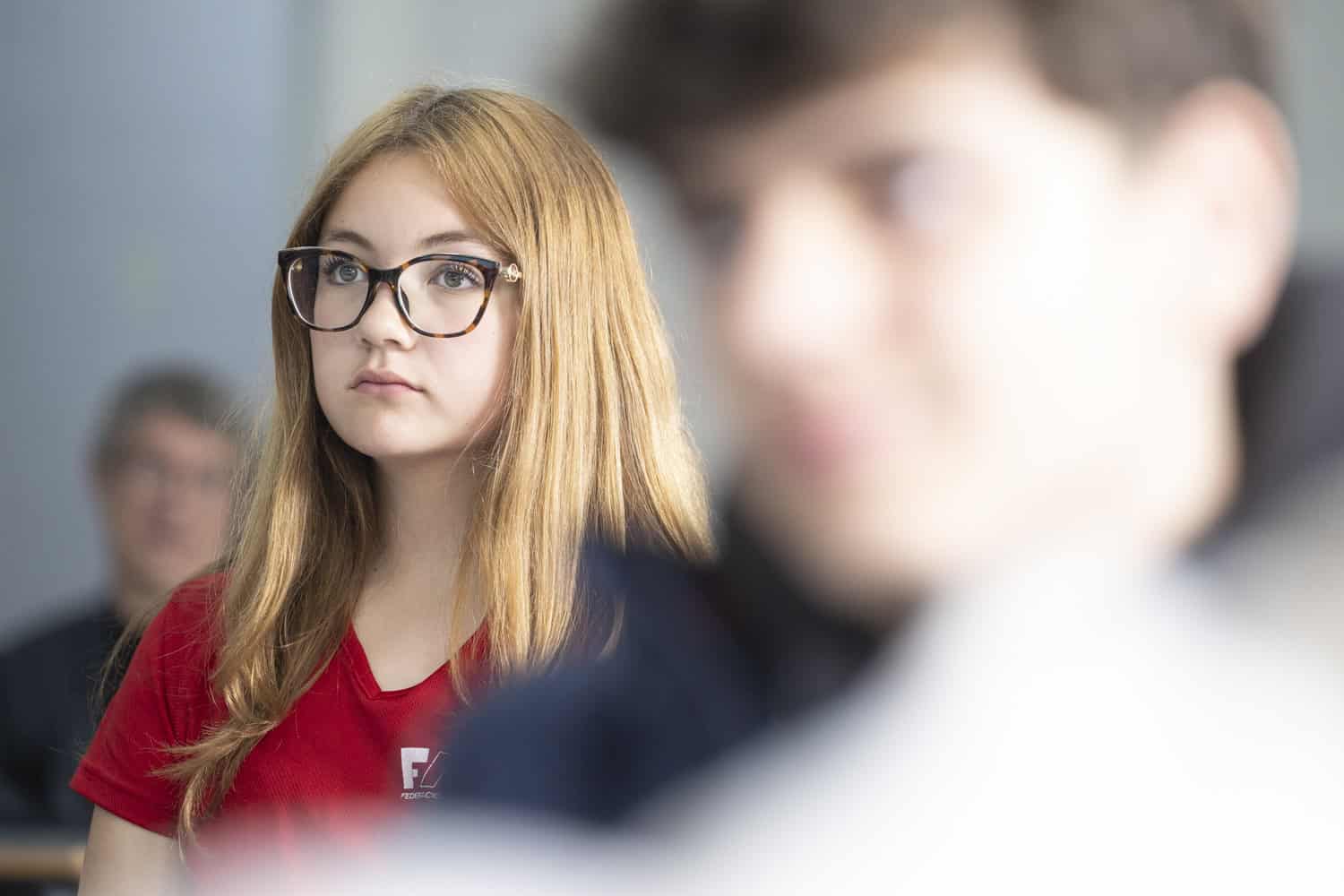La AEC y Junior Achievement potencian las habilidades digitales de más de 1.300 estudiantes